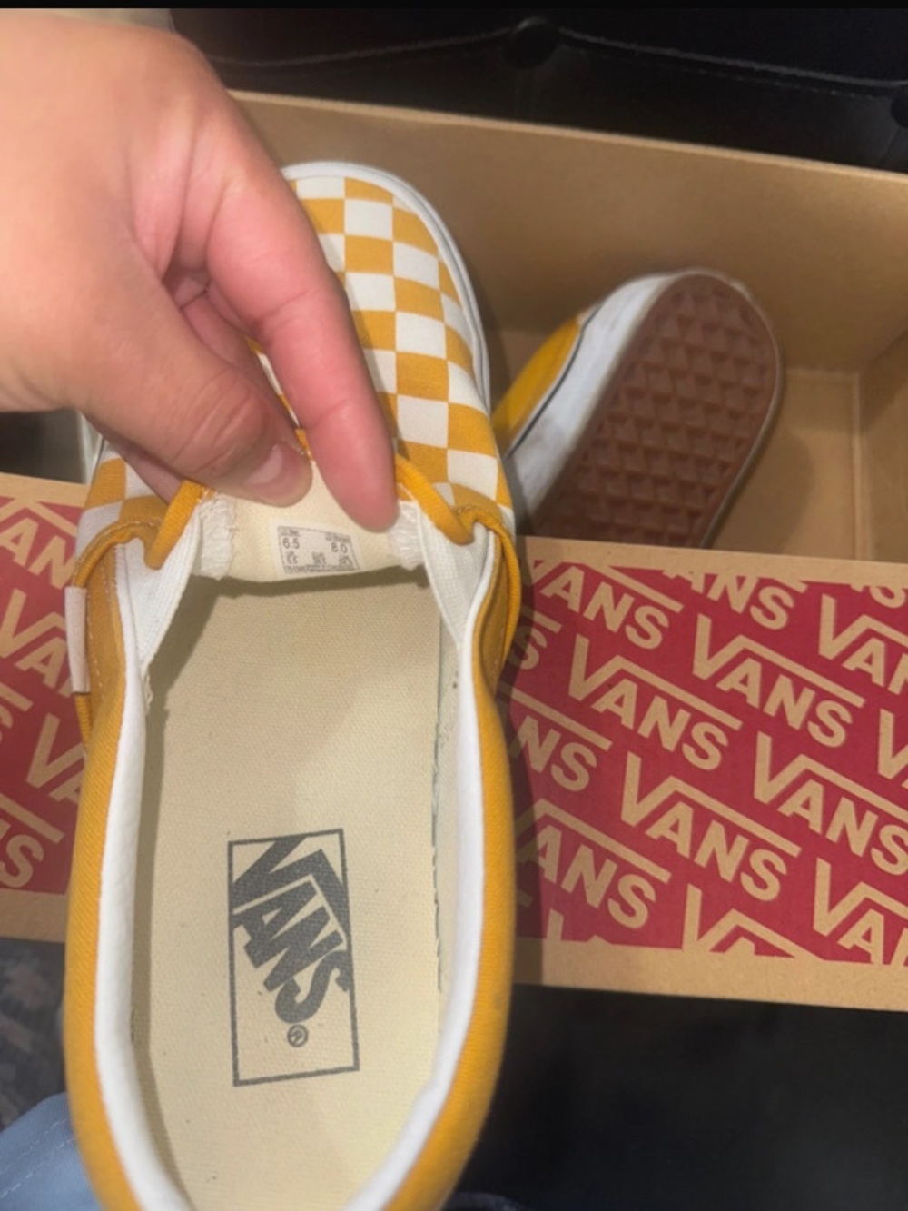 Vans - Picture 2 of 3
